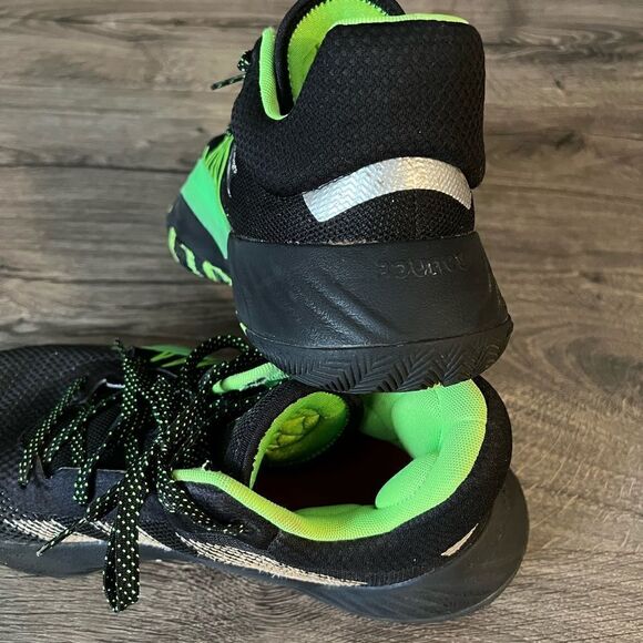 Adidas x Marvel The D.O.N Issue #1 Stealth Spider-Man Shoes Black Green size 11 - Picture 5 of 7